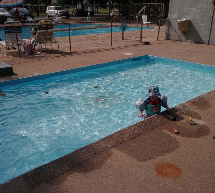 indianhead-pool-photo